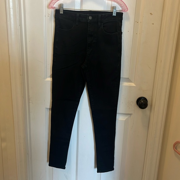 AE Women’s 360 Next Level Stretch Super Hi-Rise Jeggings - Black - 6 Regular - Picture 3 of 8